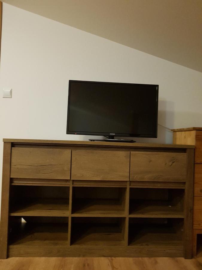 Hostel Mleczna - Metro Zacisze Warschau Buitenkant foto
